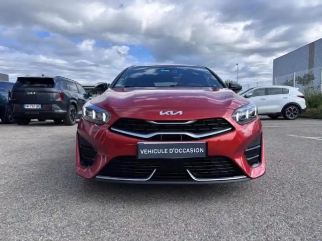 Kia Ceed sw 1.5 t-gdi 160ch gt line premium dct7 — photo 2
