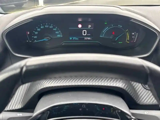 Peugeot 208 electrique 50 kwh 136ch — photo 10
