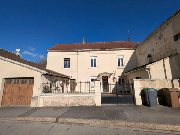 Maison 8 pièces 135 m²