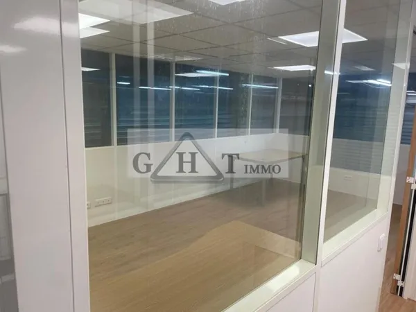 ENTREPOT BUREAUX