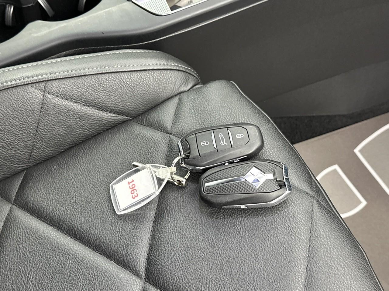 Ds Ds 3 crossback puretech 130 eat8 grand chic — photo 36
