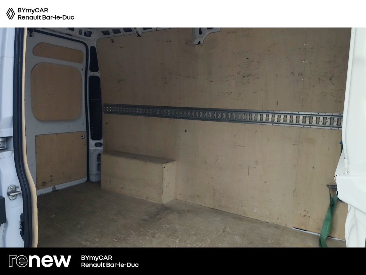 Peugeot BOXER TOLE 330 L2H2 BLUEHDI 140 S&amp;S — photo 22