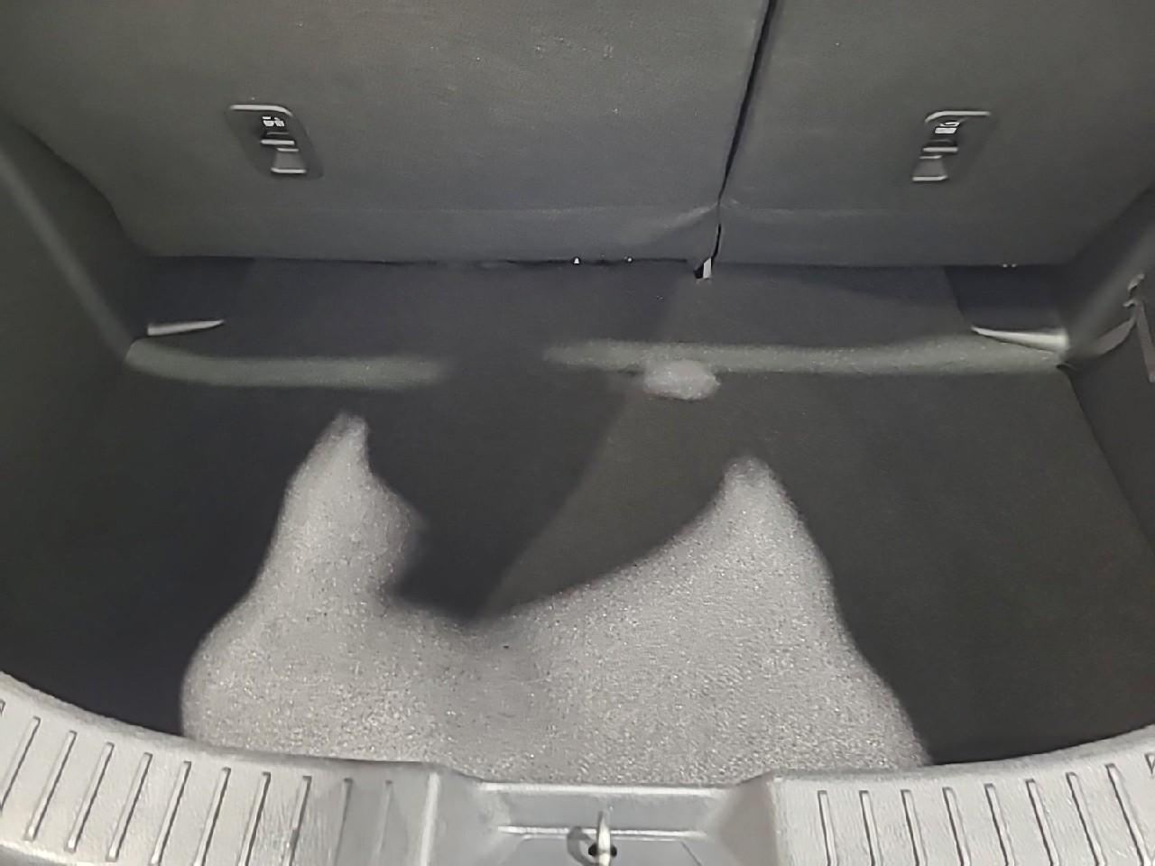 Mazda 2 2 1.5l e-skyactiv g m hybrid 90ch exclusive-line — photo 14
