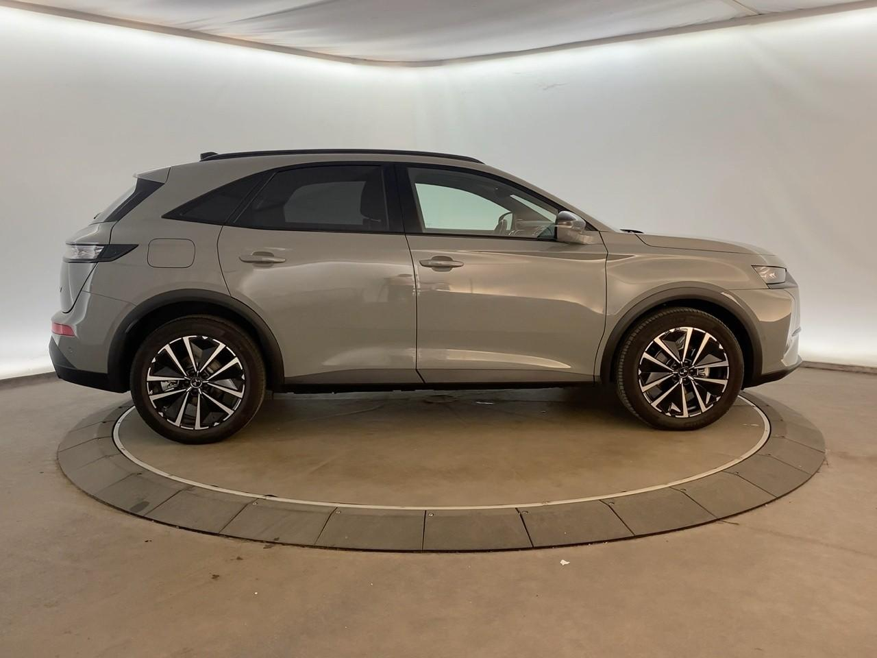 Ds Ds 7 crossback bluehdi 130 eat8 etoile — photo 4