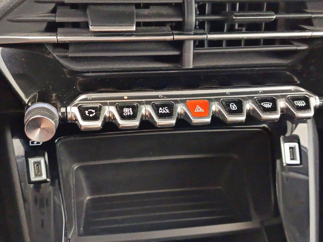 Peugeot 208 puretech 100 s&s bvm6 style — photo 26