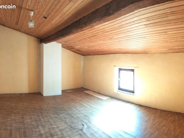 Maison 7 pièces 90 m²