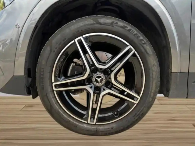 Mercedes Gla 250 e hybrid eq amg line — photo 11