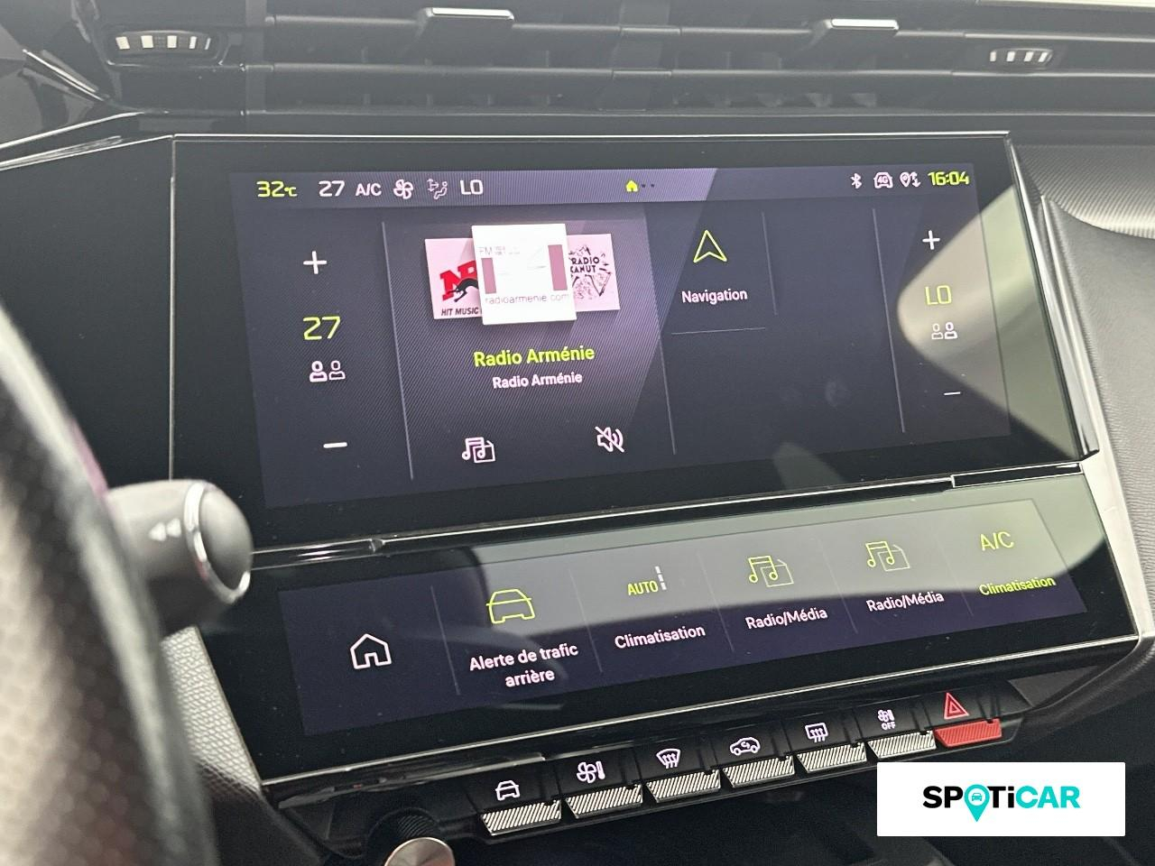 Peugeot 308 sw 1.2 puretech 130ch s&s gt eat8 — photo 13