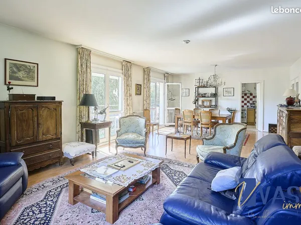 Appartement 5 pièces 139 m²