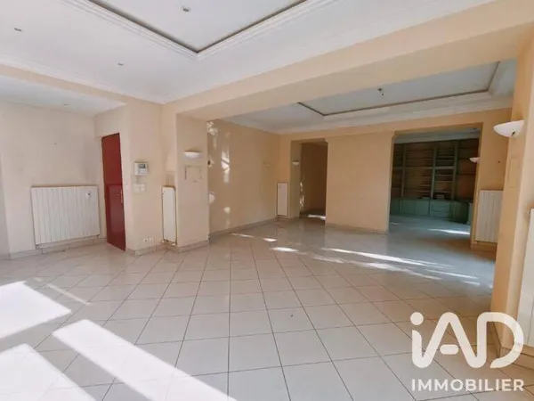 Appartement 4 pièces 166 m²