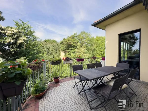 Ostwald Appt 136/183m2 avec terrasse dans petite copropriété