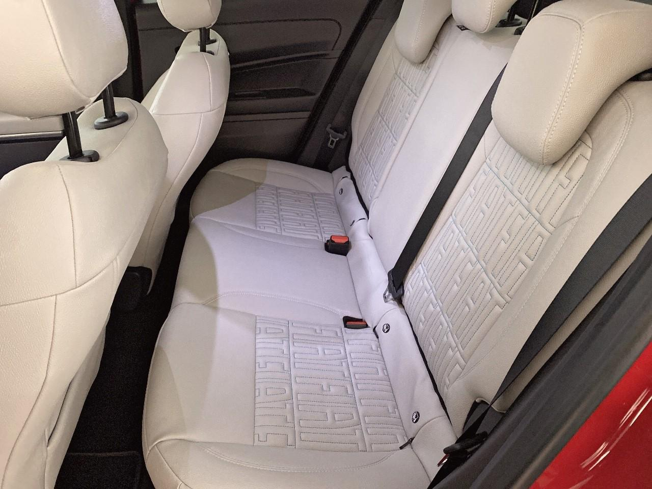Fiat 600 t-gen 3 1.2 hybrid 110ch edct6 la prima — photo 10