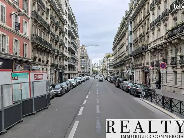 Local commercial 64 m²