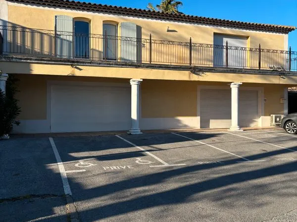 Local commercial à louer