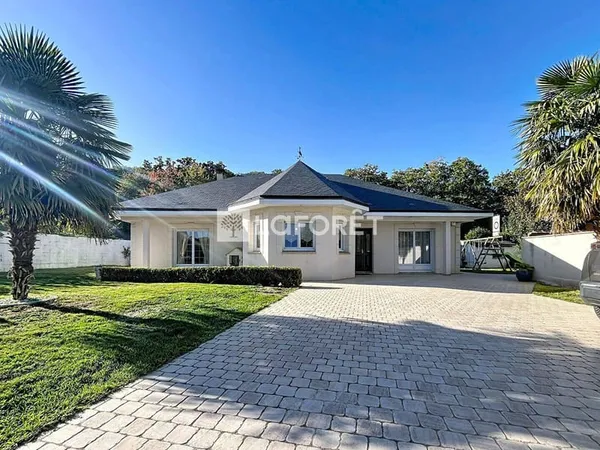 Maison de plain-pied 6 pièces 145 m²