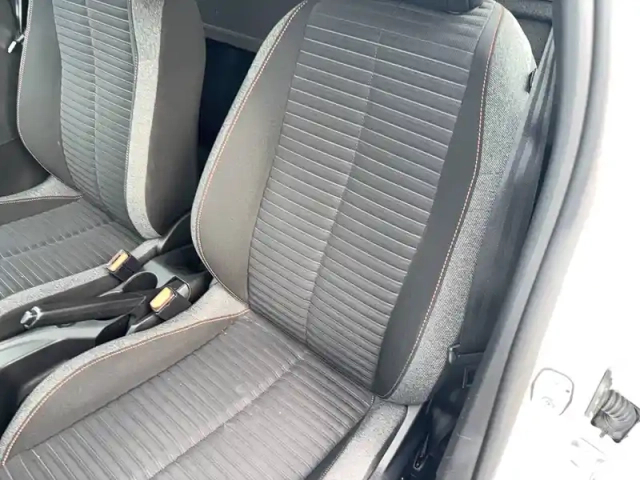Peugeot 208 puretech 75 s&amp;s bvm5 — photo 30