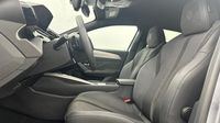 Peugeot 308 1.2 Hybrid 145ch GT e-DCS6 — photo 9