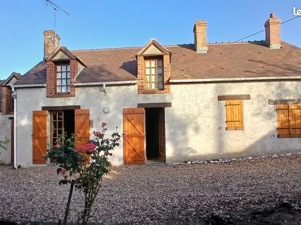 Maison individuelle et terrain attenant