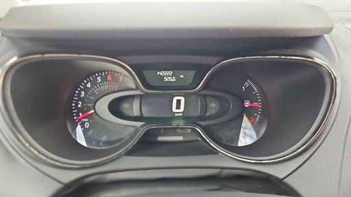 Renault Captur 0.9 TCe 90 - Zen – 2018 – 142222 km – Essence – Boîte Manuelle — photo 22