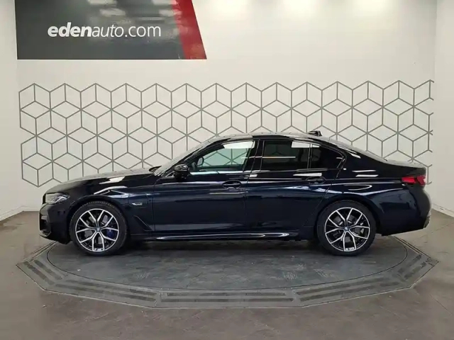 Bmw Serie 5 545e twinpower turbo xdrive 394 ch bva8 — photo 1