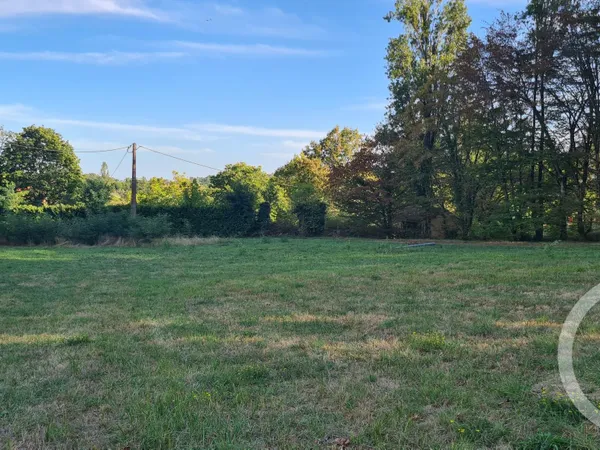 Terrain 1584 m²