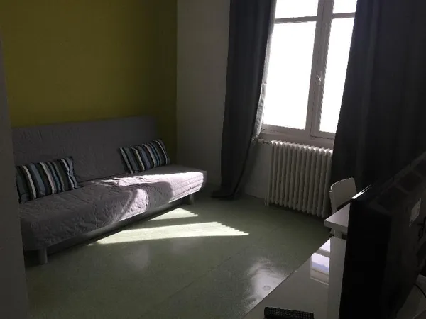Appartement Location Pessac 1p 20m² 560€