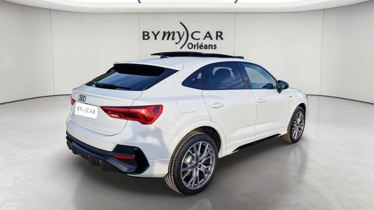 Audi Q3 Sportback 35 TFSI 150 ch S tronic 7 — photo 5