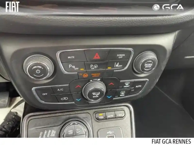 Jeep Compass 1.3 gse t4 240ch s 4xe phev at6 — photo 11
