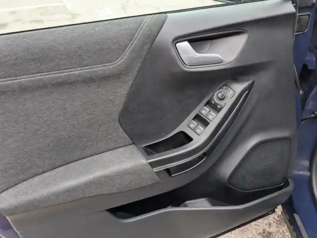 Ford Puma 1.0 flexifuel 125ch s&amp;s mhev titanium — photo 11