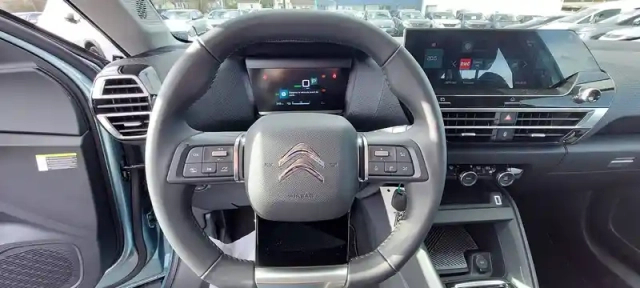 Citroën C4 e- 136 ch automatique — photo 13
