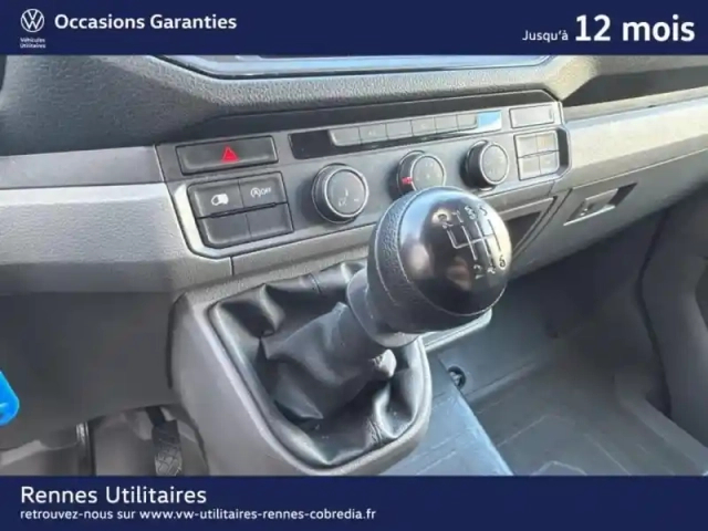 Volkswagen Crafter fg 35 l4h3 2.0 tdi 177ch business traction — photo 12