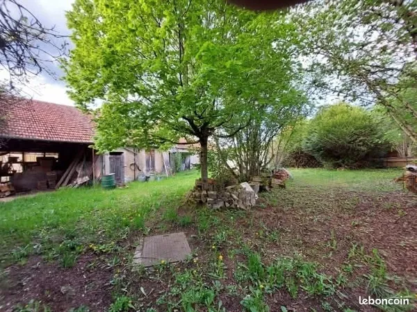 Terrain Construtible à Auxonne
