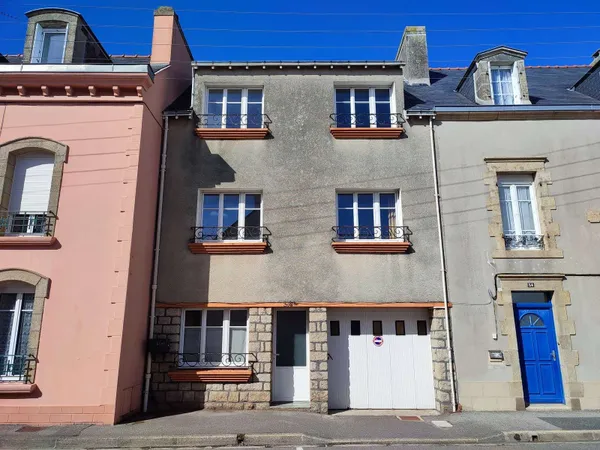 Maison 8 pièces 159 m²