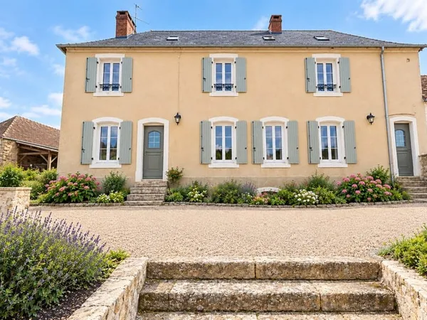 Dpt SARTHE (72), à vendre SCEAUX SUR HUISNE (72) - MAISON BOURGEOISE P8 de 220 m² - Terrain de 1000 