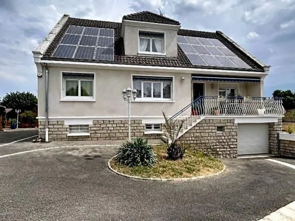 Maison 8 pièces 187 m²