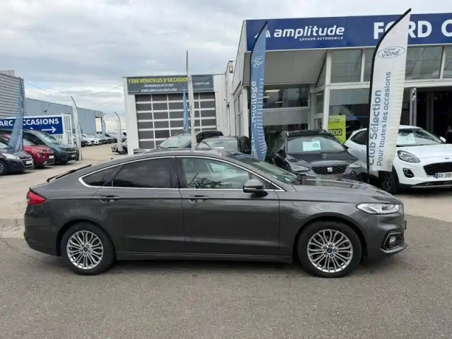 Ford Mondeo 2.0 ecoblue 150ch titanium business bva 5p — photo 4