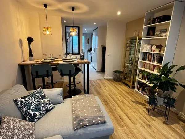 Appartement meublé et climatisé - Lyon 8 - 2 chambres - rénové en 2021