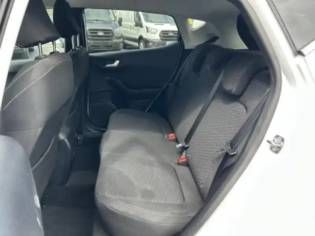 Ford Fiesta 1.0 flexifuel 95ch  titanium x 5p — photo 9