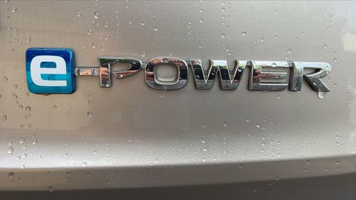 Nissan X-Trail 1.5 DIG-T e-Power 204 Hybrid 2WD BVA7 - Tekna – 2023 – 67119 km – Hybride essence – Boîte Automatique — photo 18