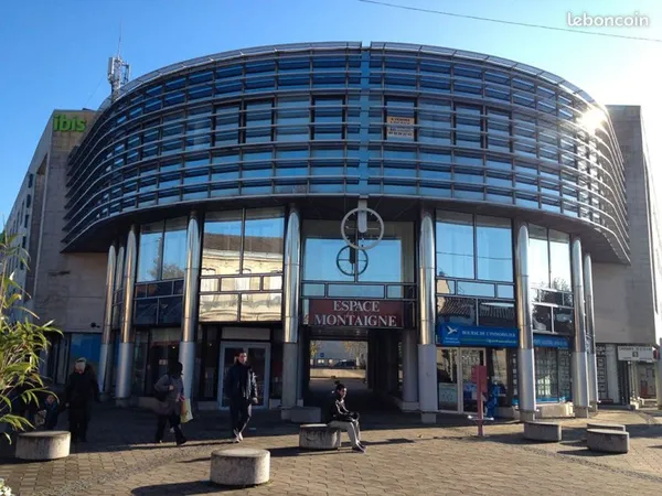Bureaux 25 m² SAINT MEDARD EN JALLES
