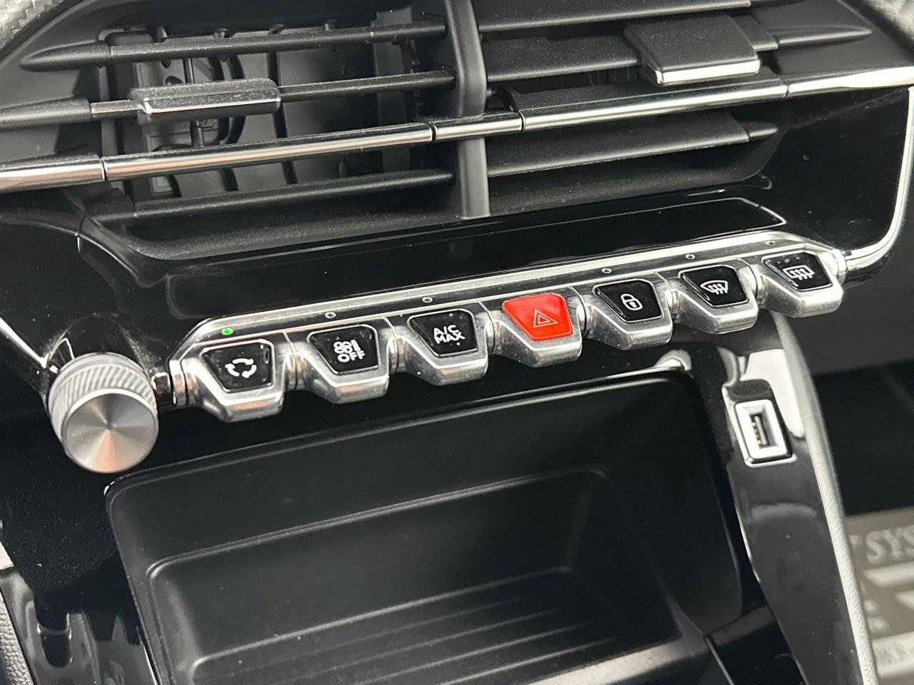 Peugeot 208 puretech 100 s&s bvm6 style — photo 27