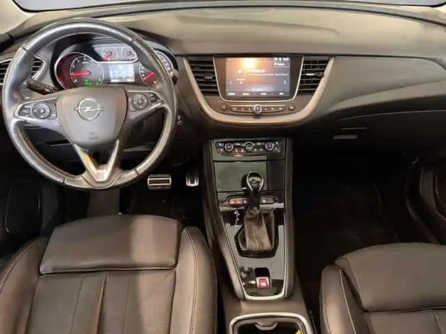 Opel Grandland X 1.2 turbo 130ch ultimate bva — photo 29