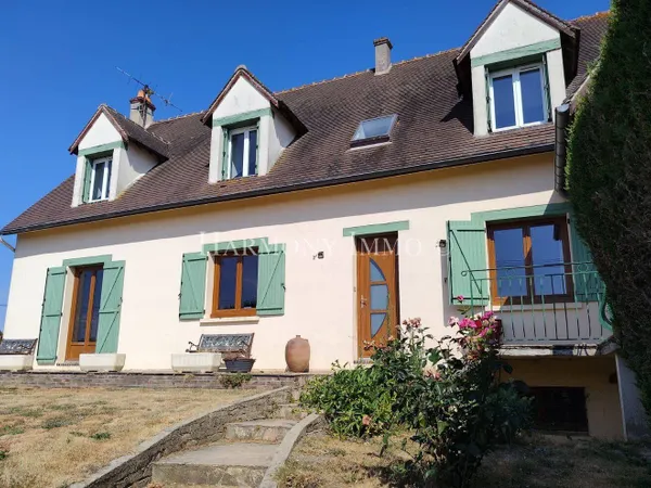 Maison 8 pièces 190 m²