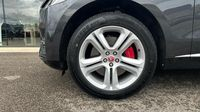 Jaguar F-Pace P400e Plug-in-Hybrid SE BVA8 AWD — photo 20