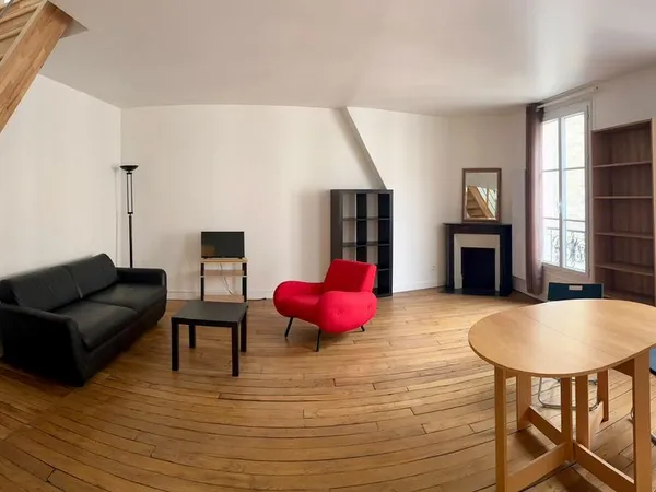 PARIS 19e - Duplex T2 atypique meublé