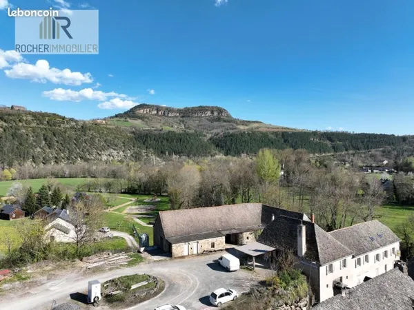 Propriété 5 pièces 125 m²