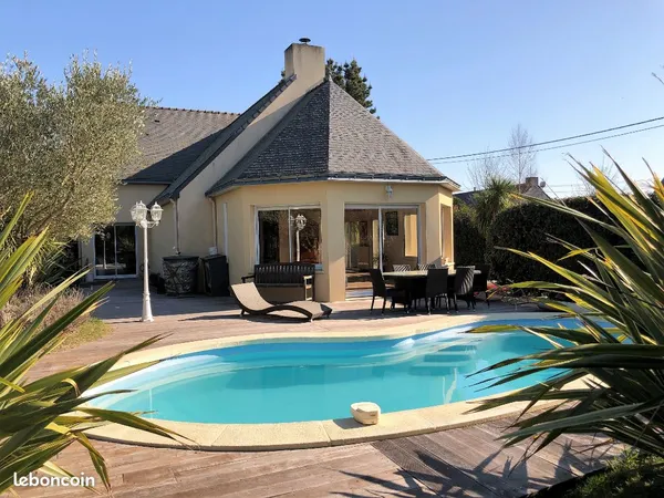 Maison 8 pièces 249 m²