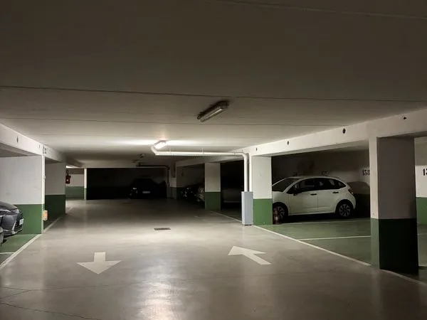 Place de parking sécurisée