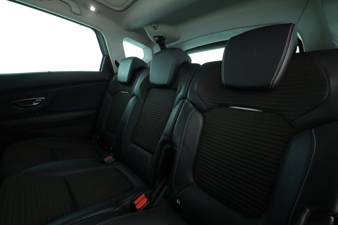 Renault Scenic 1.7 dCi Blue Bose Edition EDC — photo 13