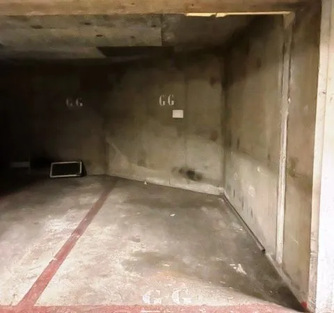 PARKING DEUX ROUES / 29-31, rue de l'Esperance 75013 Paris (Coeur Butte aux Cailles)